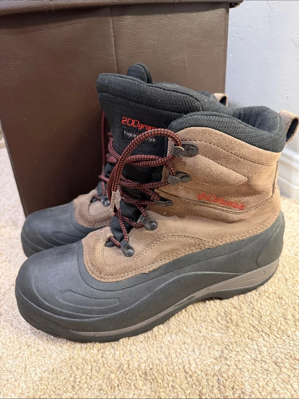 Men’s Columbia Tan and Black Insulated Winter Boots